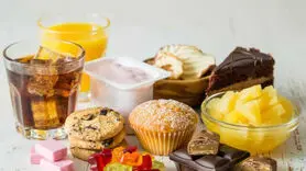 این 6 سیگنال می گوید قند زیادی می خورید