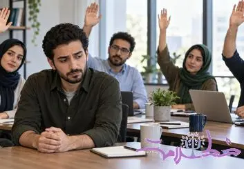 چرا با جمع همراه می‌شویم، حتی وقتی می‌دانیم اشتباه می‌کند؟