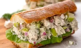طرز تهیه ساندویچ ران مرغ با سالاد کلم / لذیذ و سلامت با فواید باورنکردنی 