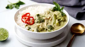 طرز تهیه خوراک سبز تایلندی برای افطاری