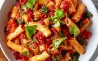 چگونه پاستای سبزیجات رژیمی سالم و ساده درست کنیم؟