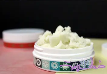 طرز تهیه اسکراب لب شکلاتی نعنایی برای نرمی لب‌ها
