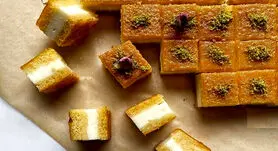 طرز تهیه کیک باقلوایی با عطر زعفران خوشمزه‌تر از تصور