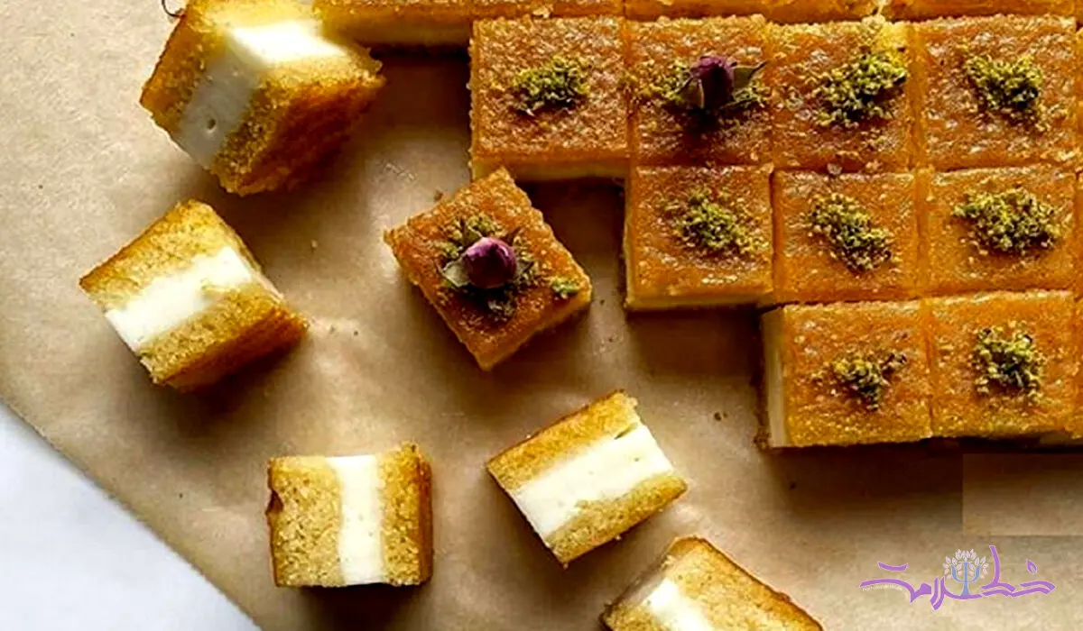 طرز تهیه کیک باقلوایی با عطر زعفران خوشمزه‌تر از تصور