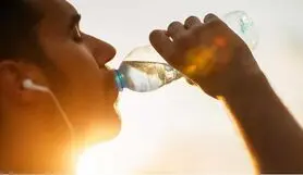 7 علت تشنگی زیاد که باید نگرانش باشید