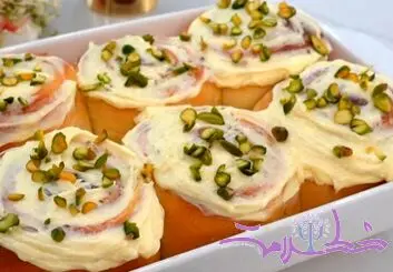 طرز تهیه شیرینی رول پسته لذیذ اماراتی + فیلم