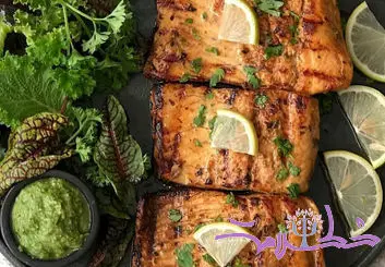 بهترین شام برای افراد لاکچری + طرز تهیه ماهی سالمون گریل شده با سبزیجات کبابی
