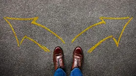 مشکل مغزی افرادی که چپ و راست را اشتباه میگیرند!