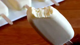 فیلم/ طرز تهیه سالم ترین بستنی که به عمرتان خورده اید
