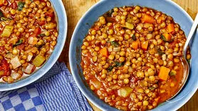 طرز تهیه سوپ عدس با سبزیجات برای دیابتی ها