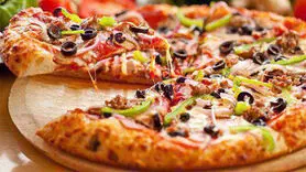 برای ناهارت پیتزا سیب زمینی درست کن + طرز تهیه