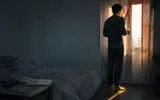 صبح بخیر ! اگرچه کسی نمی داند برای بلند شدن از تخت چقدر جنگیده ای!