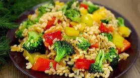 فیلم / طرز تهیه پلو چینی خوشمزه و جدید + فوری و ارزان و بدون گوشت