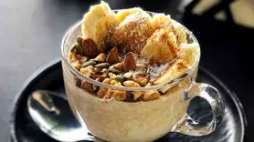 طرز تهیه پودینگ چیا با موز و گردو؛ این خوراکی برای کاهش خستگی روانی است