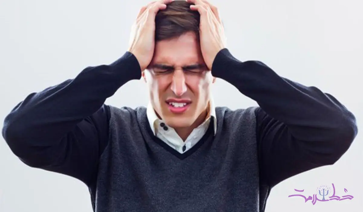 ۴ حرکت طبیعی برای کاهش سردرد