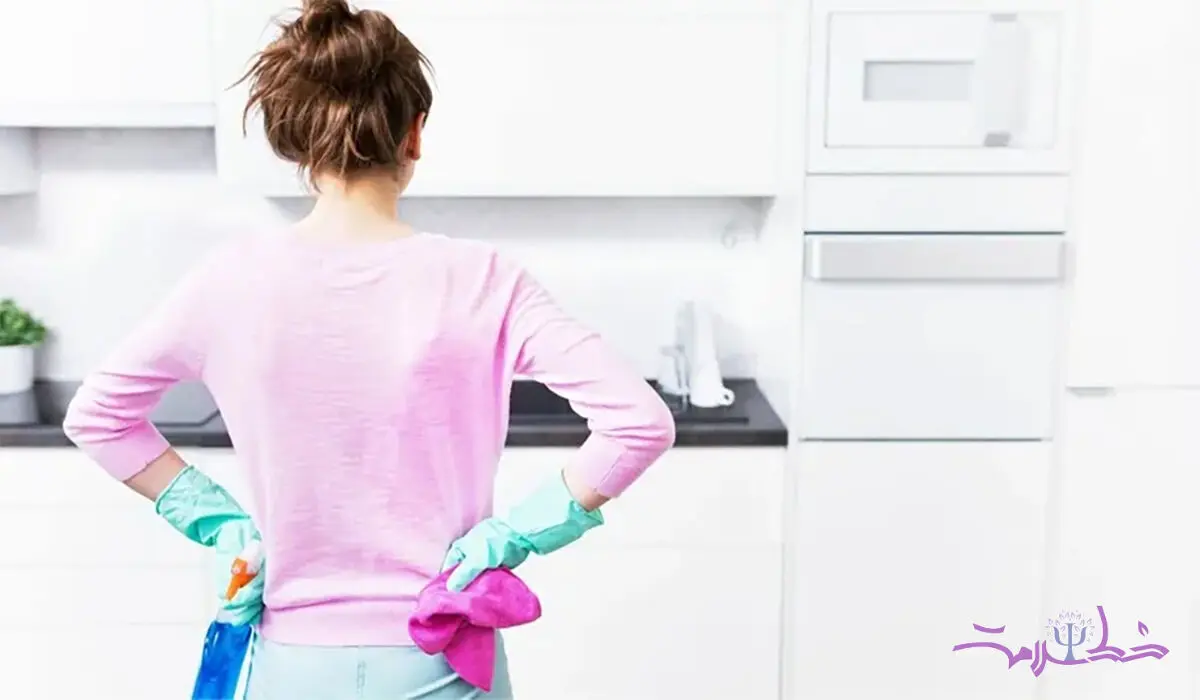 چرا برخی افراد وقتی استرس می گیرند به تمیزکاری می پردازند؟