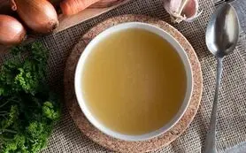 چرا باید آب استخوان را با قهوه بخورید؟