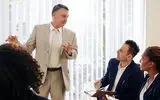 یک دیده‌بانی بی‌رحم! خطرات نظارت بیش از حد بر سلامت روان