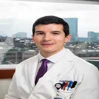 دکتر جوئل  سالیناس