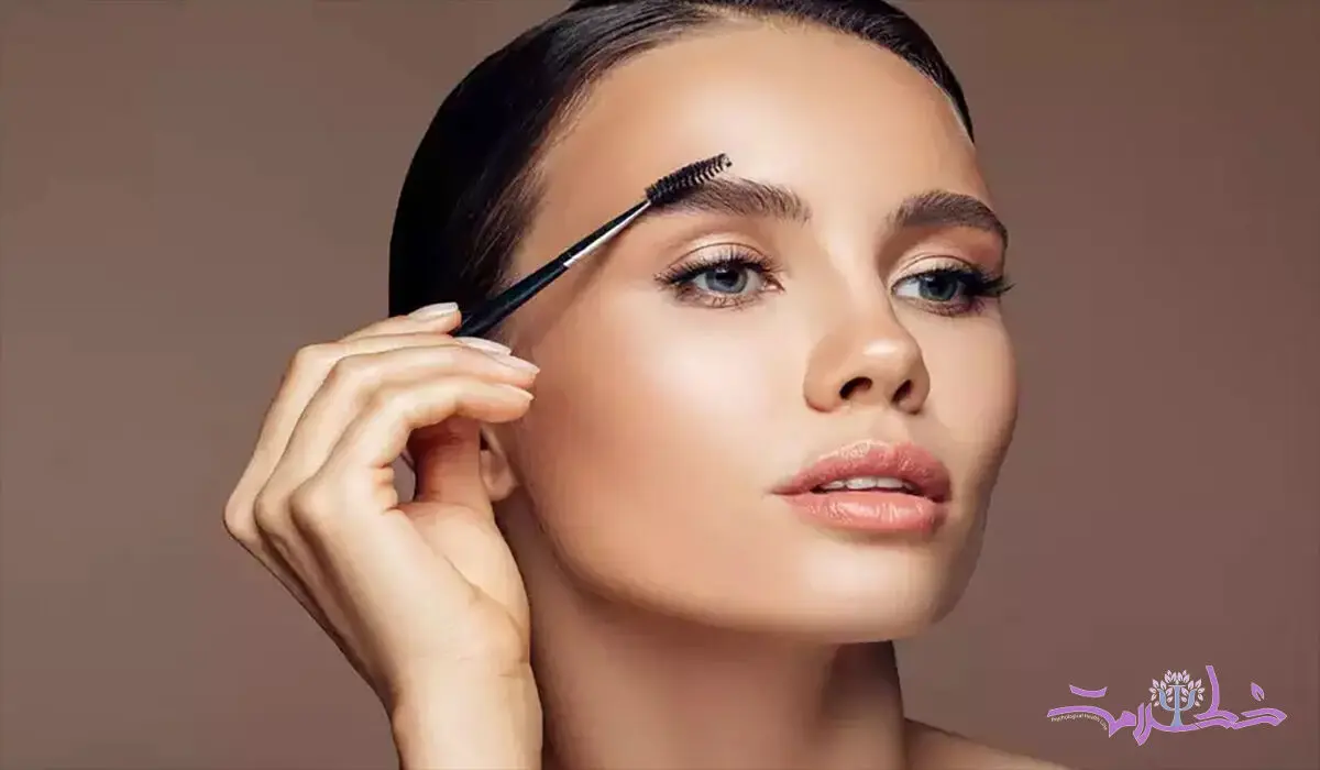 6 روش طبیعی برای پرپشت کردن ابروها
