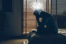 افسردگی چگونه آینده را تیره می‌کند؟ مغز چرا شکست را پیش‌بینی می‌کند؟