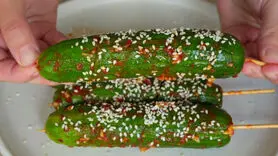 فیلم/ طرز تهیه کیمچی خیار به سبک کره ای ها