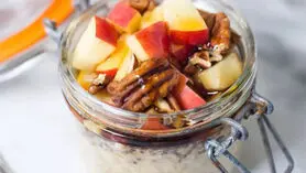 صبحانه پروتئینه رژیمی با جو دوسر 