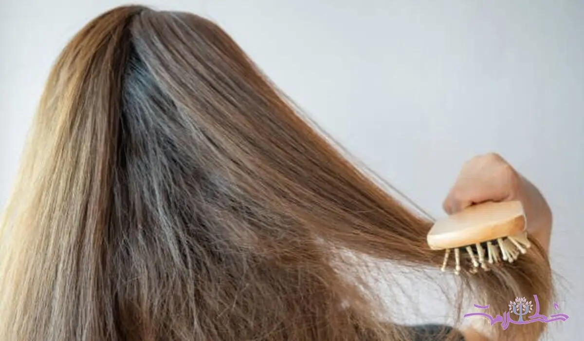 6 نکته کاربردی برای احیای موهای خشک و وز 