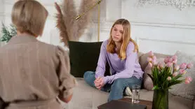 حساسیت عاطفی زنان شمشیری دولبه +هم عمق می بخشد هم اضطراب