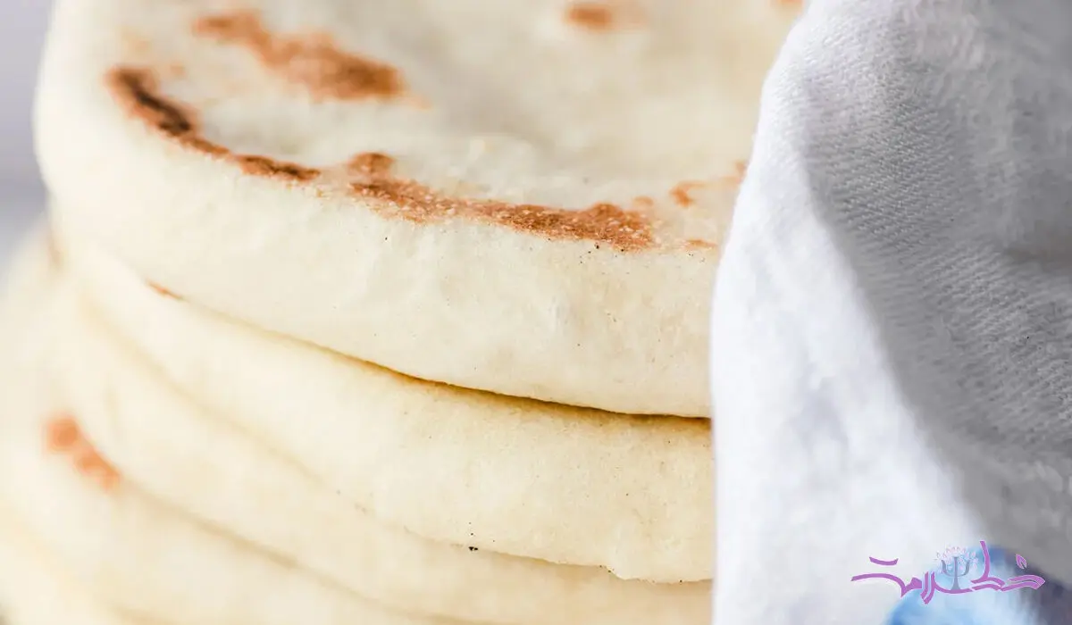 فیلم/ طرز تهیه نان بربری خانگی و خوشمزه + ساده و فوری