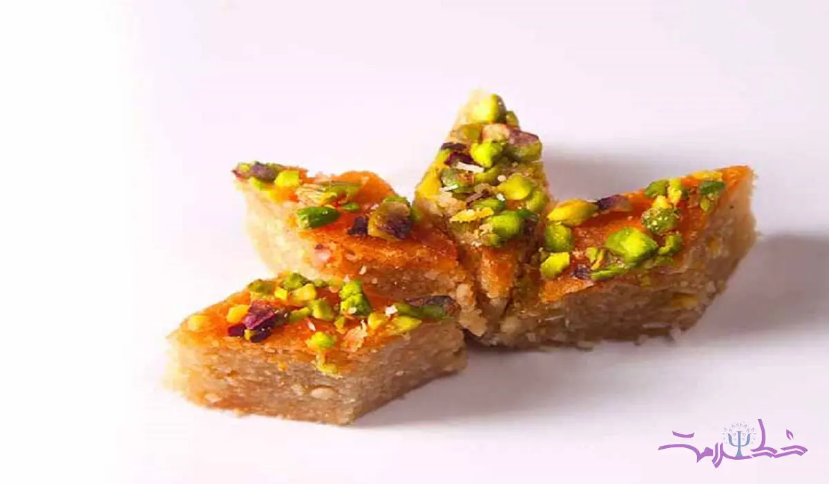 طرز تهیه باقلوای خوشمزه یزدی در خانه برای عید نوروز