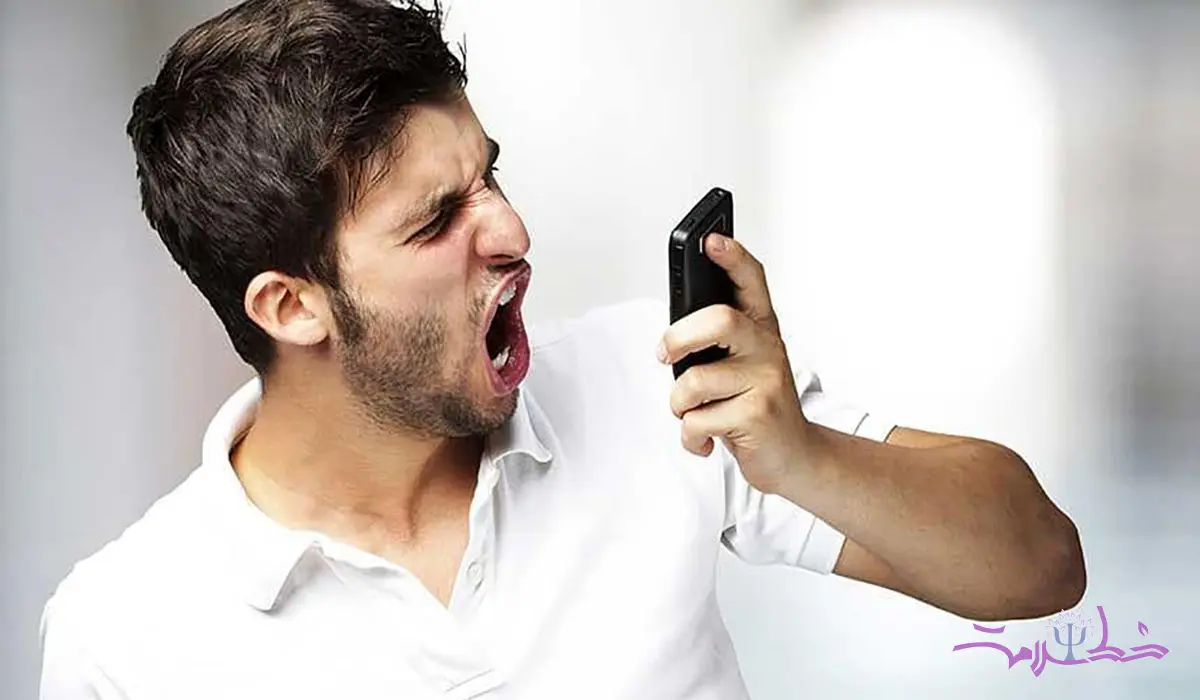 اسکرول خشمگینانه چیست؟ +  راههای مقابله با سندرم دنیای خشن