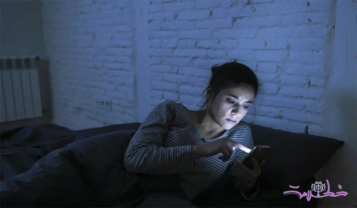 ۸ دلیل بیدار شدن از خواب + راهکارهای مؤثر برای بهبود خواب
