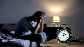 چرا با افزایش سن، خوابیدن سخت‌تر می‌شود؟