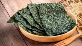 خواص شگفت‌انگیز جلبک‌ های دریایی بر بدن + طرز تهیه سالاد کاهو دریایی با سس سرکه بالزامیک و لیمو