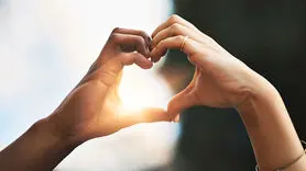 این عادت کوچک شبانه صمیمیت و عشق را افزایش می دهد!