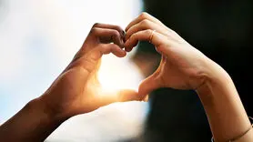 این عادت کوچک شبانه صمیمیت و عشق را افزایش می دهد!