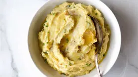 طرز تهیه پوره سیب زمینی با فوت کوزه گری +طعم بی نظیری که باید امتحان کنید