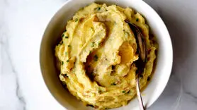 طرز تهیه پوره سیب زمینی با فوت کوزه گری +طعم بی نظیری که باید امتحان کنید
