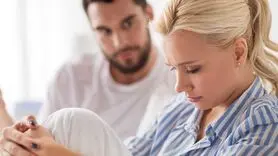 چطور شک به همسر را بدون تخریب رابطه مدیریت کنید؟ + راهنمای علمی و عملی