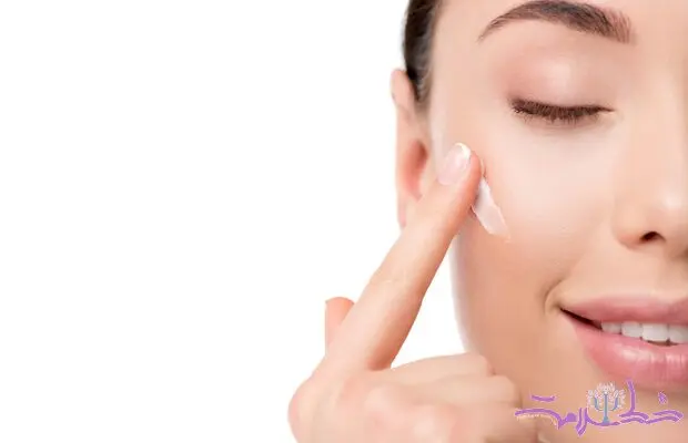 تفاوت کرم آبرسان و مرطوب‌ کننده چیست؟+ ویژگی یک آبرسان خوب 