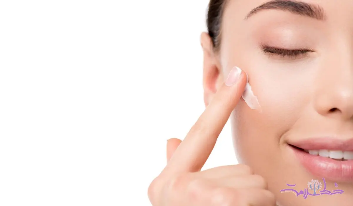 تفاوت کرم آبرسان و مرطوب‌کننده چیست؟/ ویژگی های یک آبرسان خوب چیست؟