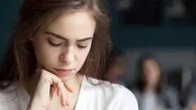 5 نکته مهم هنگام قرار گذاشتن با یک درونگرا + فیلم