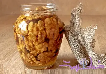 خواص شگفت‌انگیز گردوی تازه برای مغز + جدول مقایسه گردو تازه و خشک