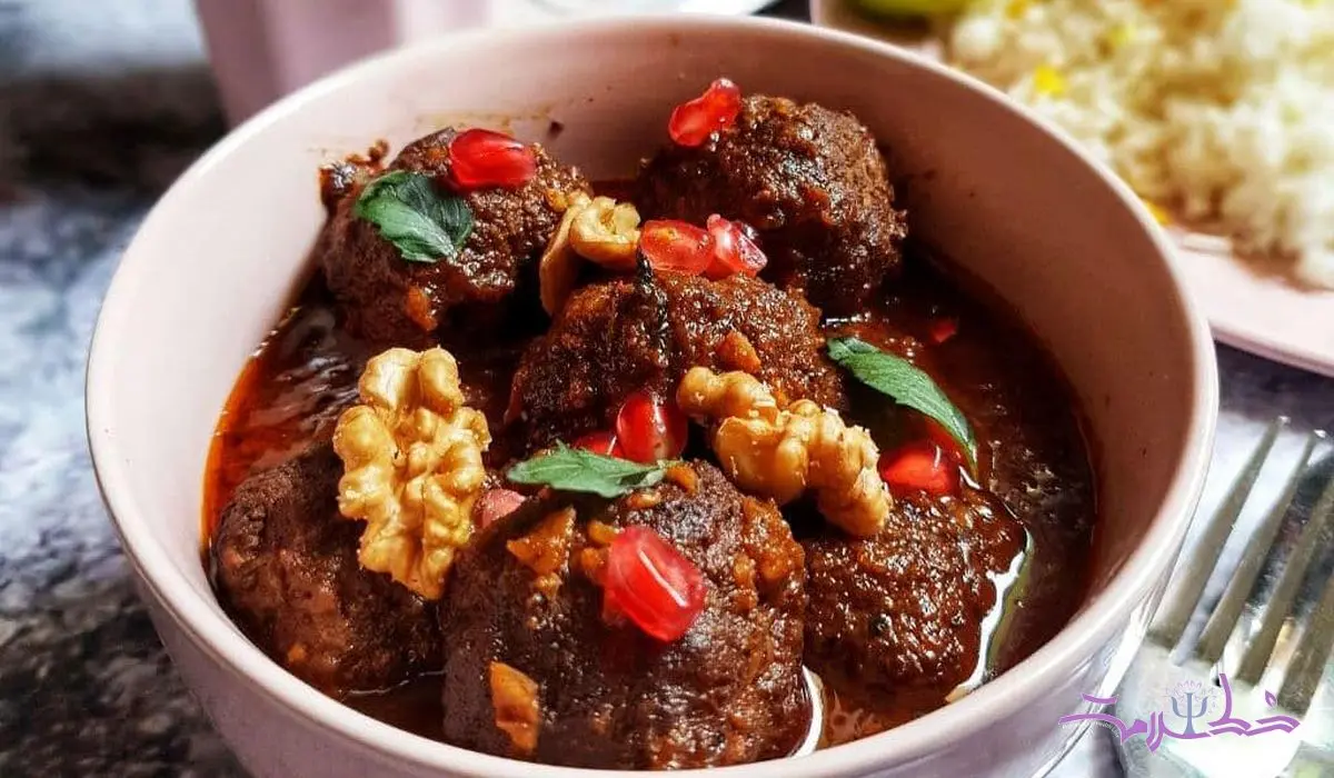 طرز تهیه کوفته انار و گردو خوشمزه؛ ویژه شب یلدا