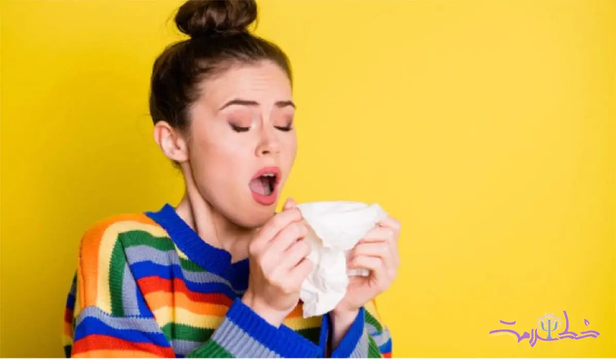 چه چیزی باعث تب یونجه می شود؟ 