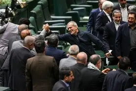 تذکر به پزشکیان از تریبون مجلس؛ صحبت‌های رئیس جهور نظر خود او نیست، نظر مشاورانش است