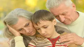 نشانه‌های والدین بیش از حد محافظه‌کار