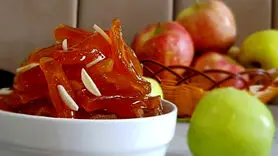سیب‌هاتو دور نریز/ طرز تهیه این مربای ساده و جهانی رو یادبگیر!