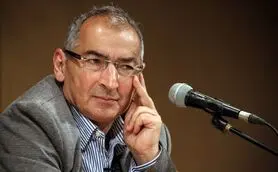 زیباکلام : از صدر تا ذیل اقتصادمان دولتی است و حاصل شده اقتصاد فاسد و ناکارآمد دولتی ما